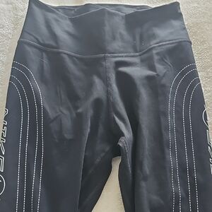 Nike High Rise XS Black Women's Leggings